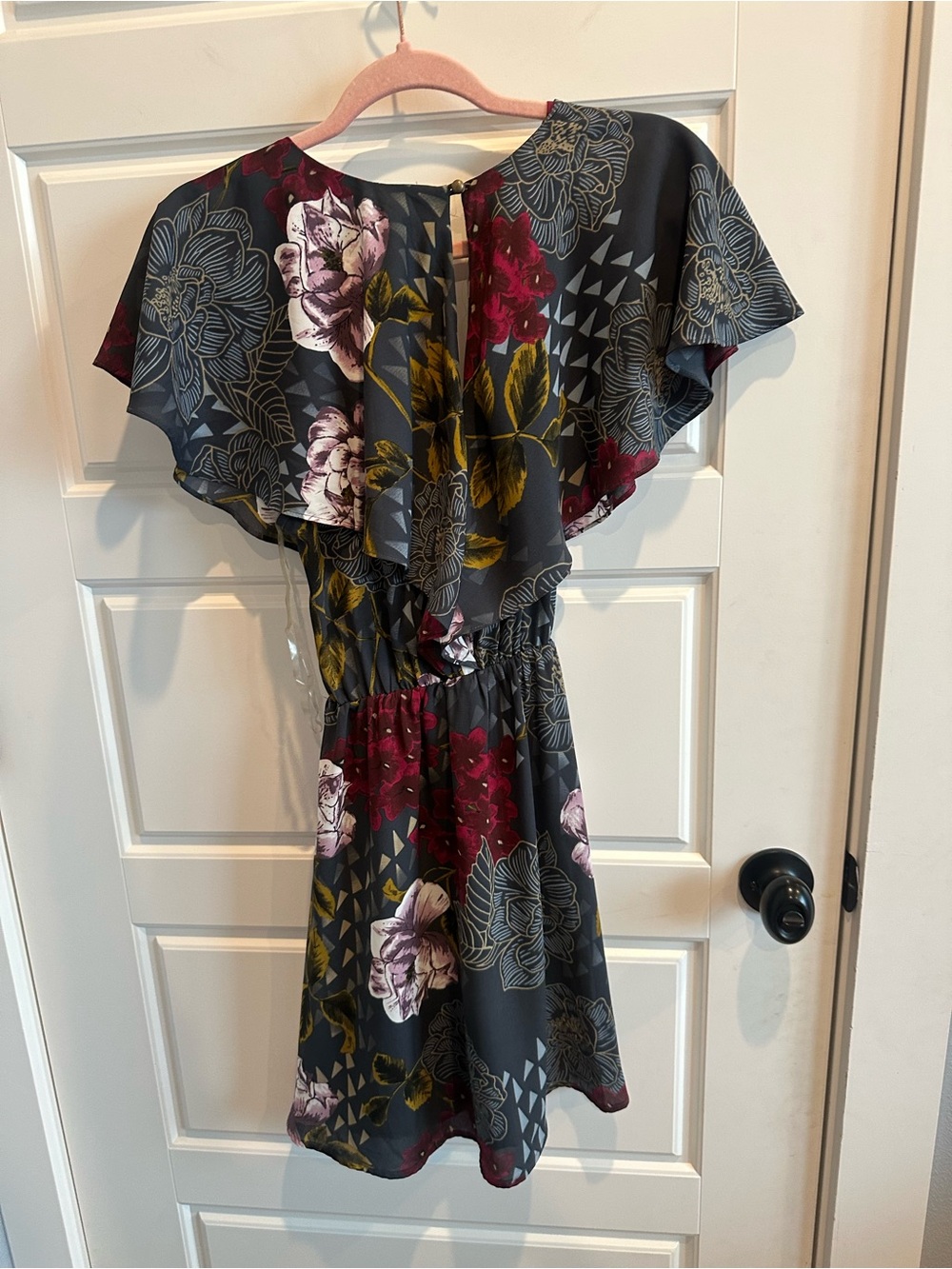 Everly Floral Ruffle Dress - Picture 2 of 4